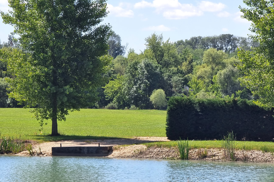 BERKLEY lake Stek 1+2, inclusief 2 vissers, chalet optioneel! (April-Mei-Sep-Okt 2026!)